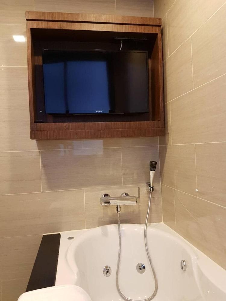 Syama Suite Sukhumvit 20 Bangkok Kültér fotó